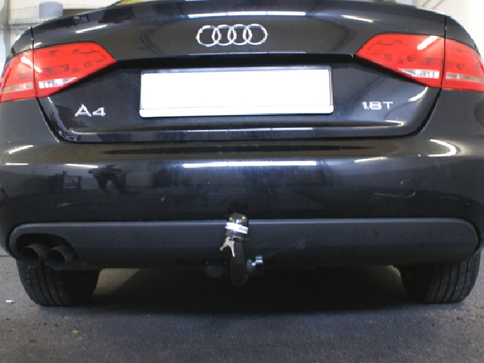 Anhängerkupplung für Audi A4 Limousine Quattro 2007-2011 Ausf.: V-abnehmbar